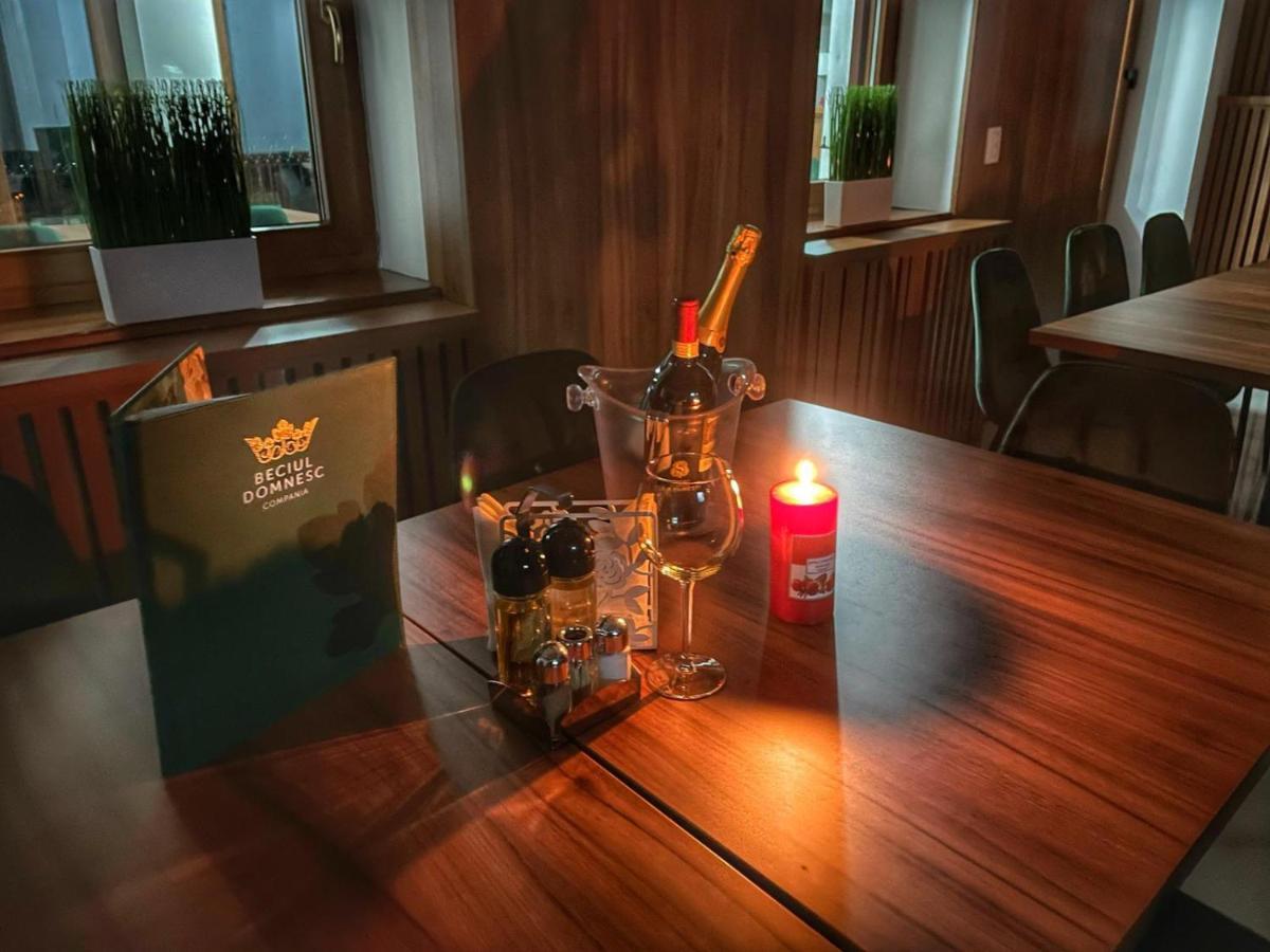 Hotel Galma Moroeni Eksteriør bilde