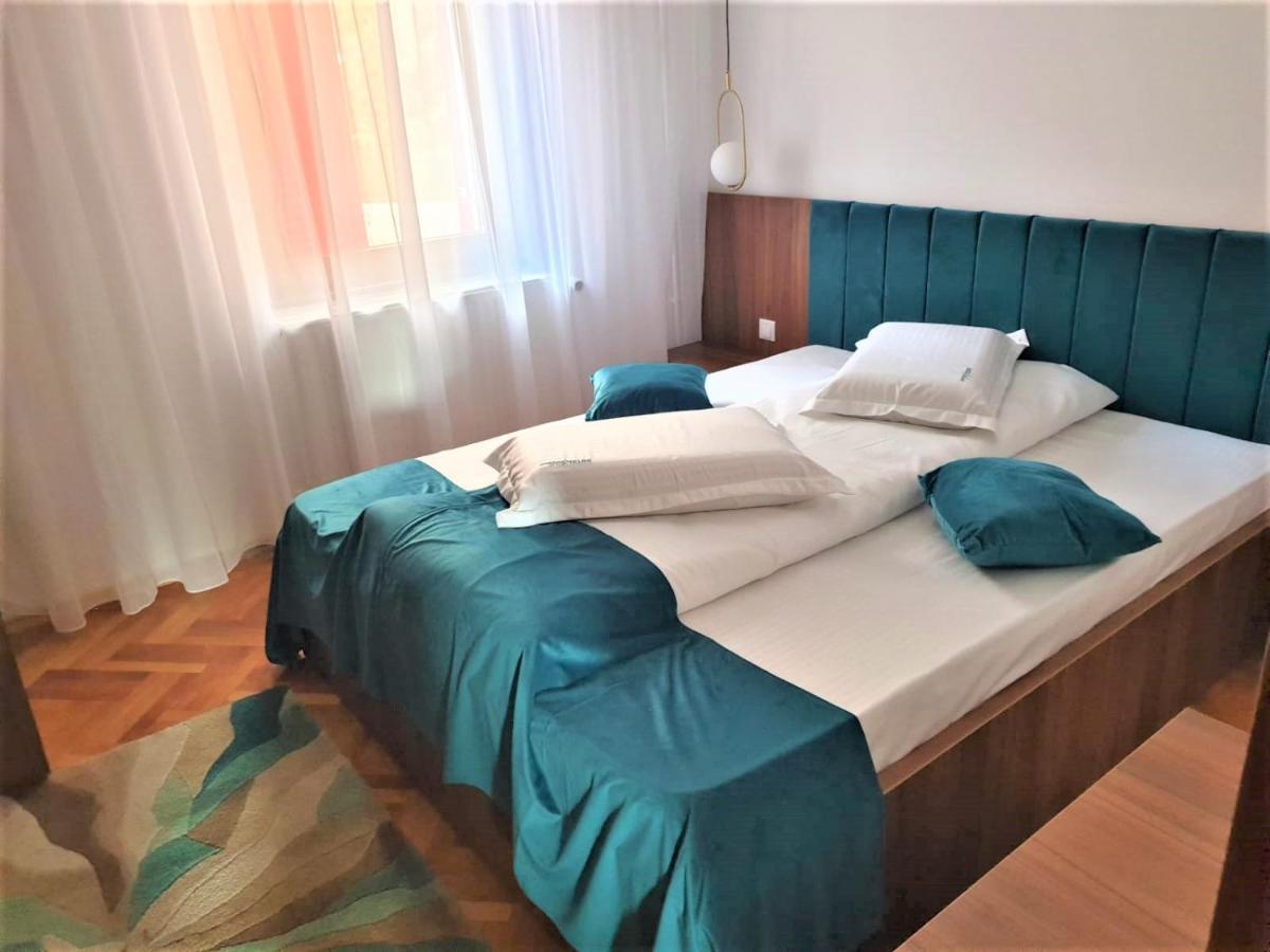 Hotel Galma Moroeni Eksteriør bilde